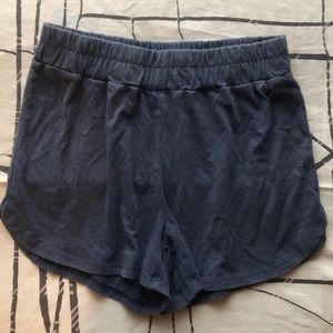 Flowy soft shorts